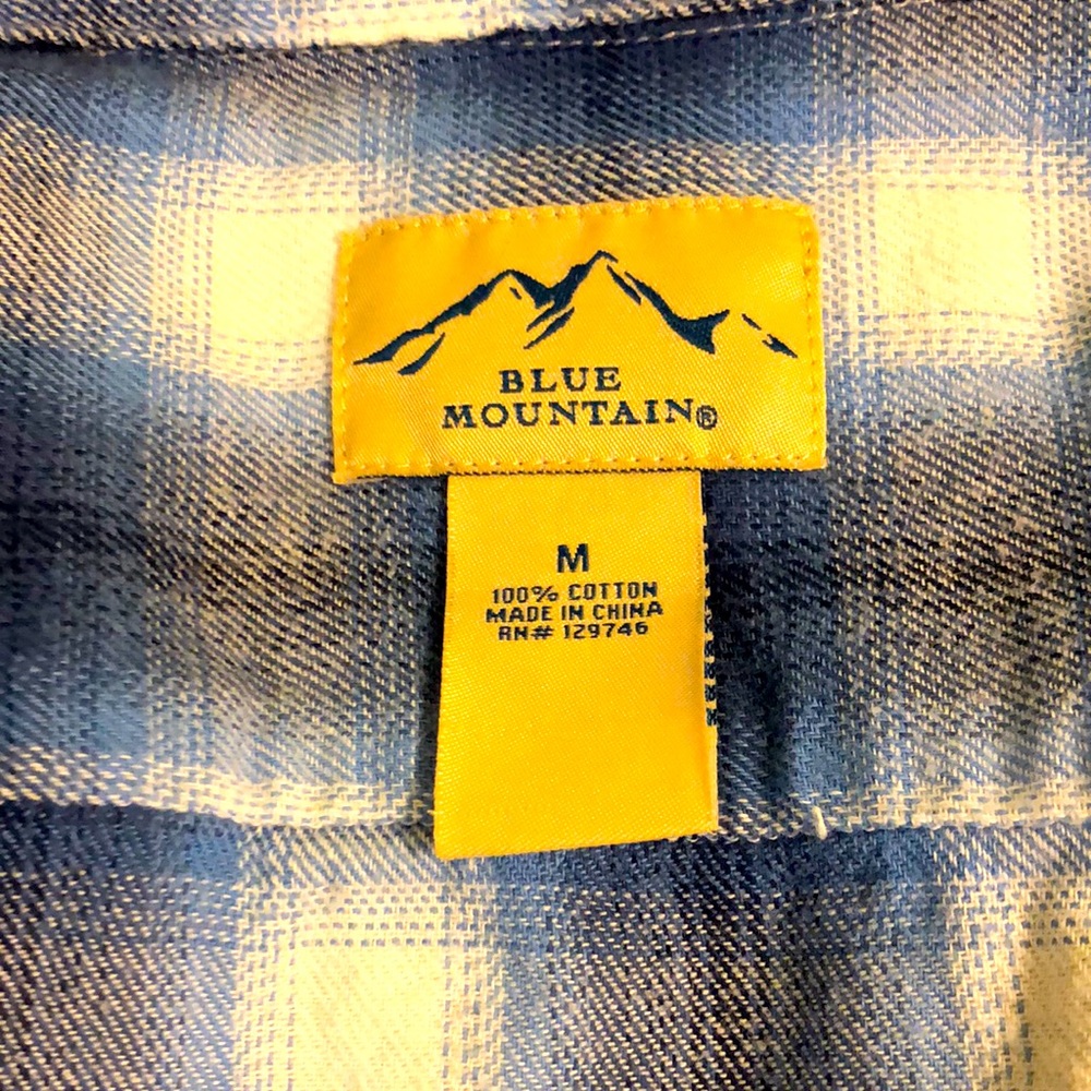Men’s blue flannel size medium